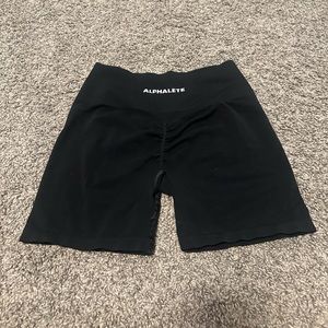 Alphalete Amplify Shorts 4.5 Inch
